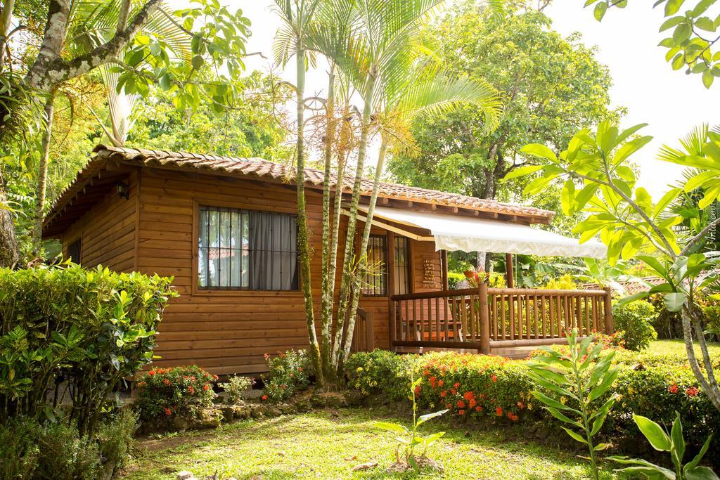 Casa Marcellino Lodge Cahuita Exterior foto